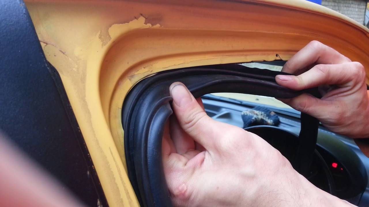 Как выправить вмятину на двери автомобиля своими руками: правила удаления в домашних условиях