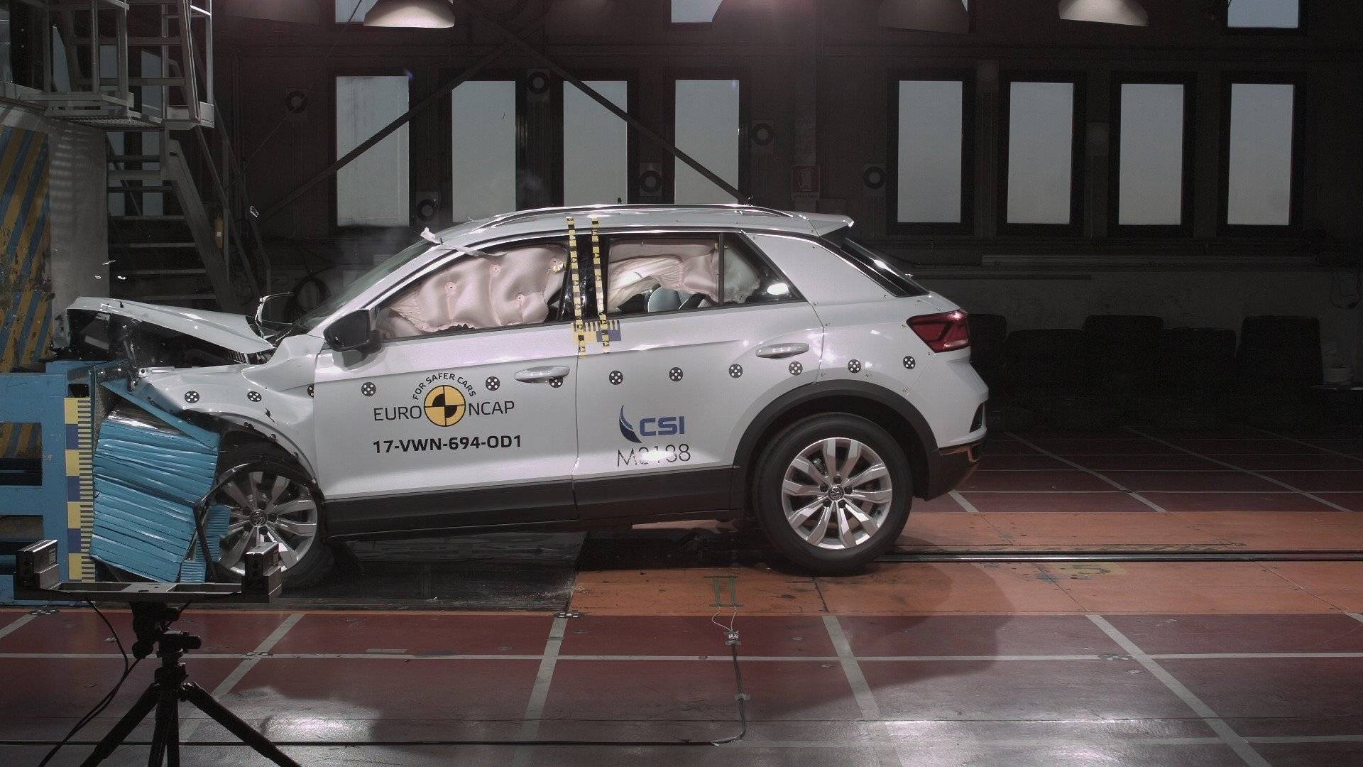 Volkswagen tiguan краш-тест видео