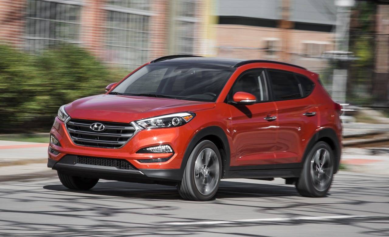 Hyundai tucson отзывы. Hyundai Tucson купе. Хендай Тиксон от. Hyundai Tucson HTRAC 1.6T. Hyundai Tucson розовый.