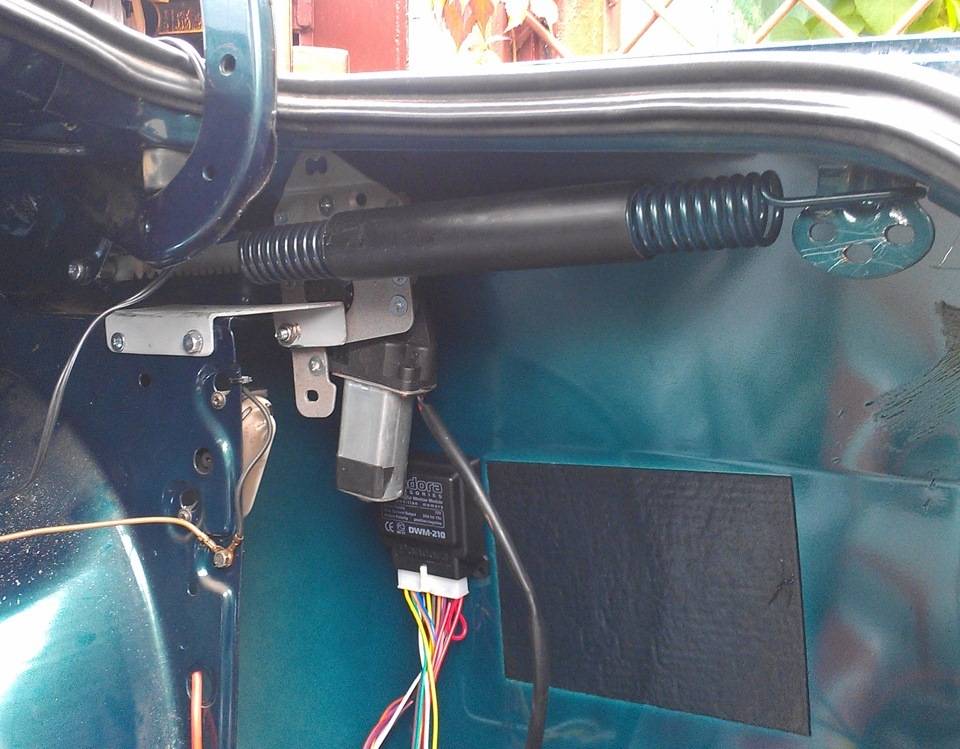 Электропривод крышки багажника – удобный тюнинг