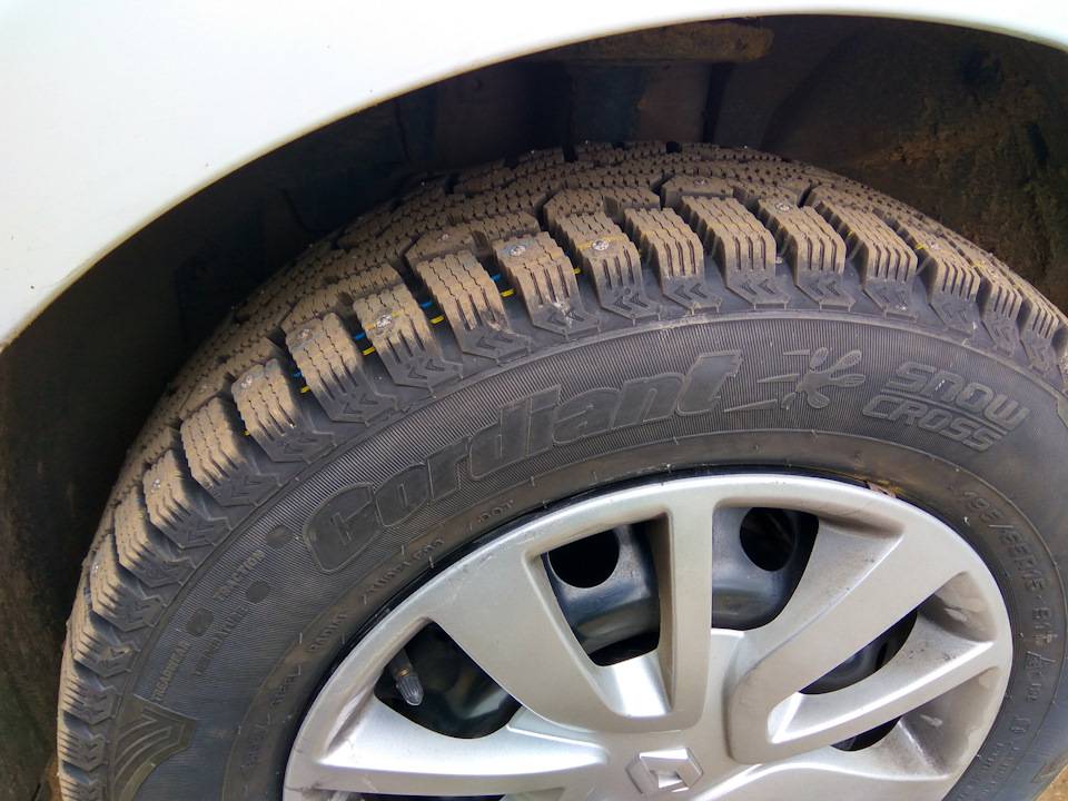 Какой размер летних шин лучше для рено логан: 14 или 15? — автомобильный портал