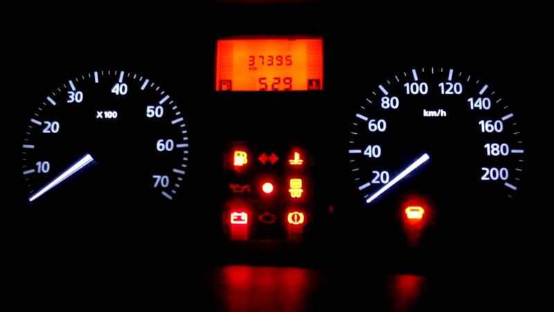 Не работает спидометр на рено логан: причина, ремонт, фото – taxi bolt