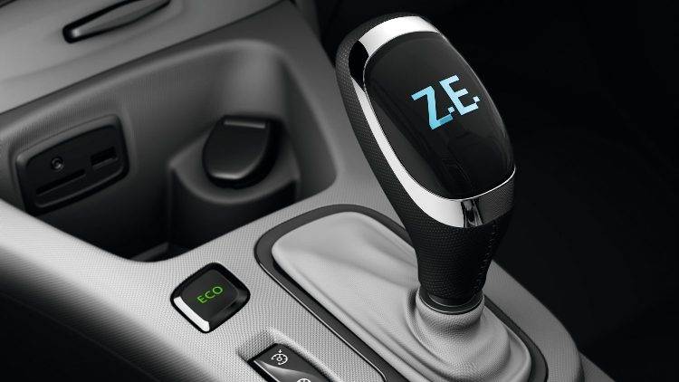Renault zoe z.e. 40: пробег «300+ км» за недорого (+мнение владельца)