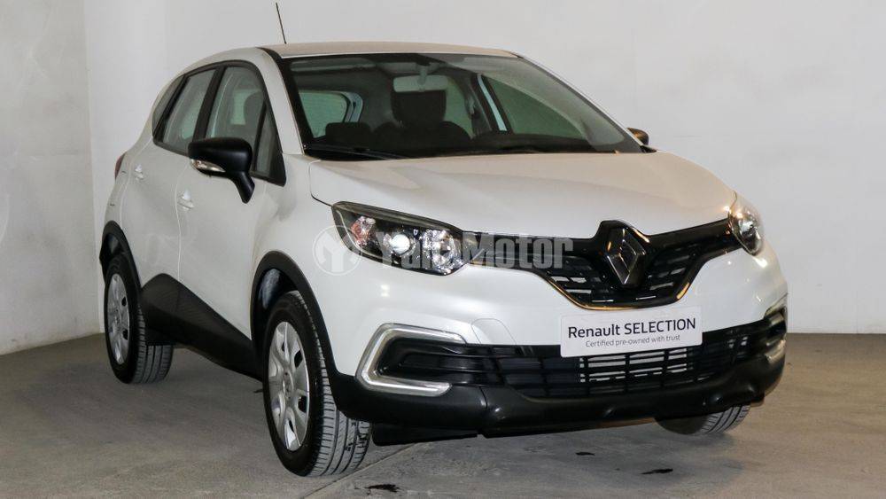 Renault Kaptur 2018 аккумулятор. Renault Captur 2018 универсальный катализатор. Renault Captur 2018 металлический катализатор. Двери на Рено Каптур оцинкован ли. Оцинкован ли кузов рено
