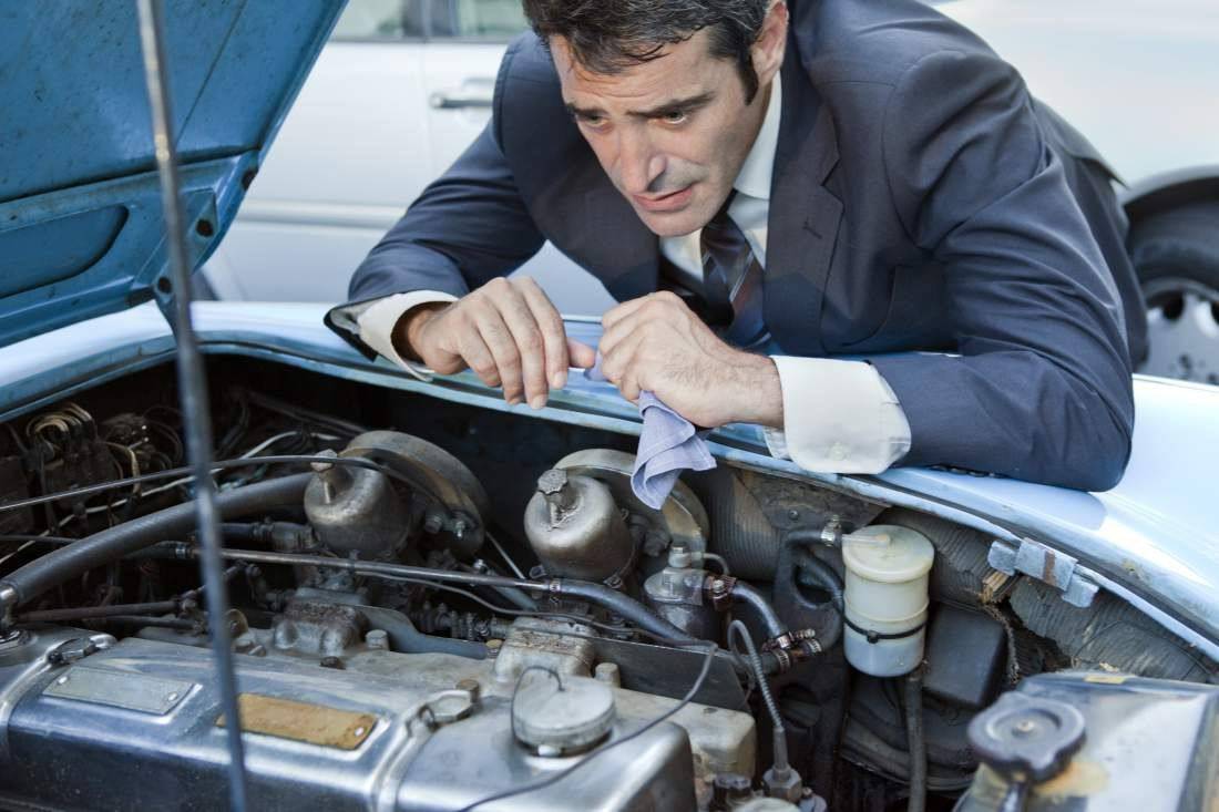 Простейшие способы вернуть салону запах нового автомобиля