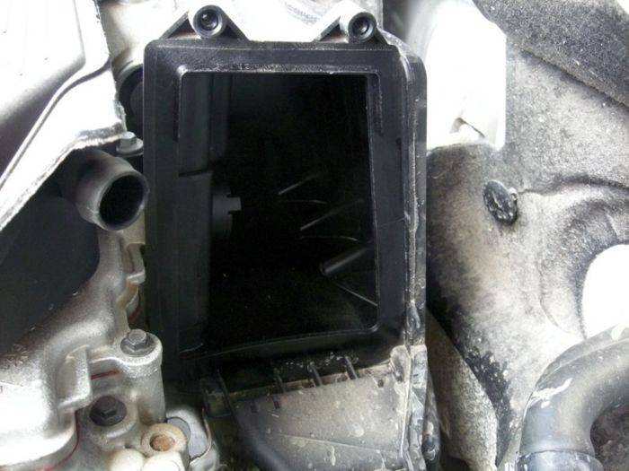 Замена воздушного фильтра на автомобиле renault duster: фото и видео