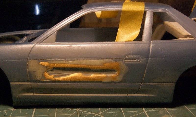 Ремонт двери автомобиля: виды повреждений и их удаление