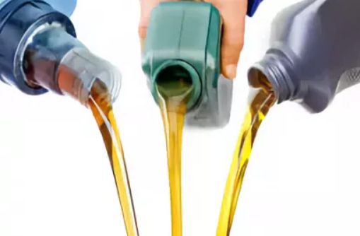Можно ли смешивать масла разных производителей? вязкость моторного масла