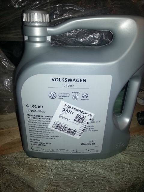 Моторное масло для двигателя 1.2, 1.4, 1.6 volkswagen polo когда, сколько и какого заливать