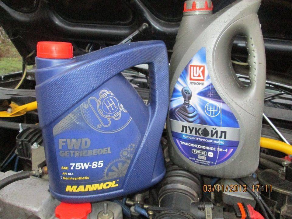 Как заменить масло в двигателе ваз 2114 : какое и сколько лить, инструкция