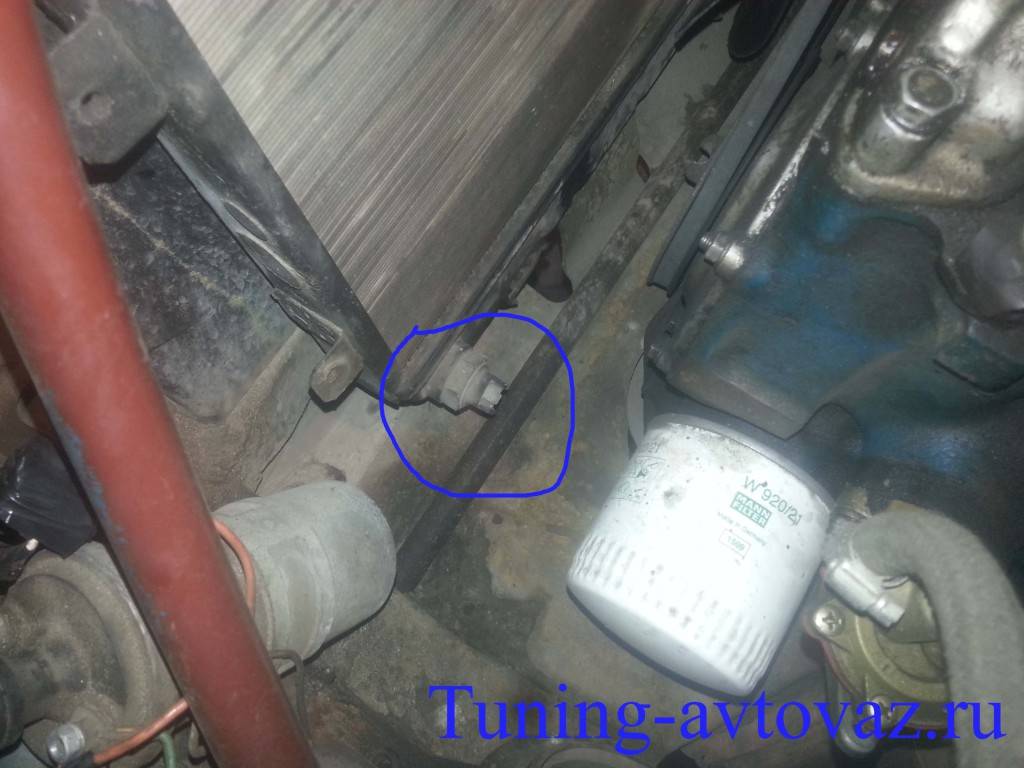 Радиатор охлаждения ваз 2106: ремонт, замена тосола, какой можно поставить, как заменить датчик включения вентилятора, инструкции с фото