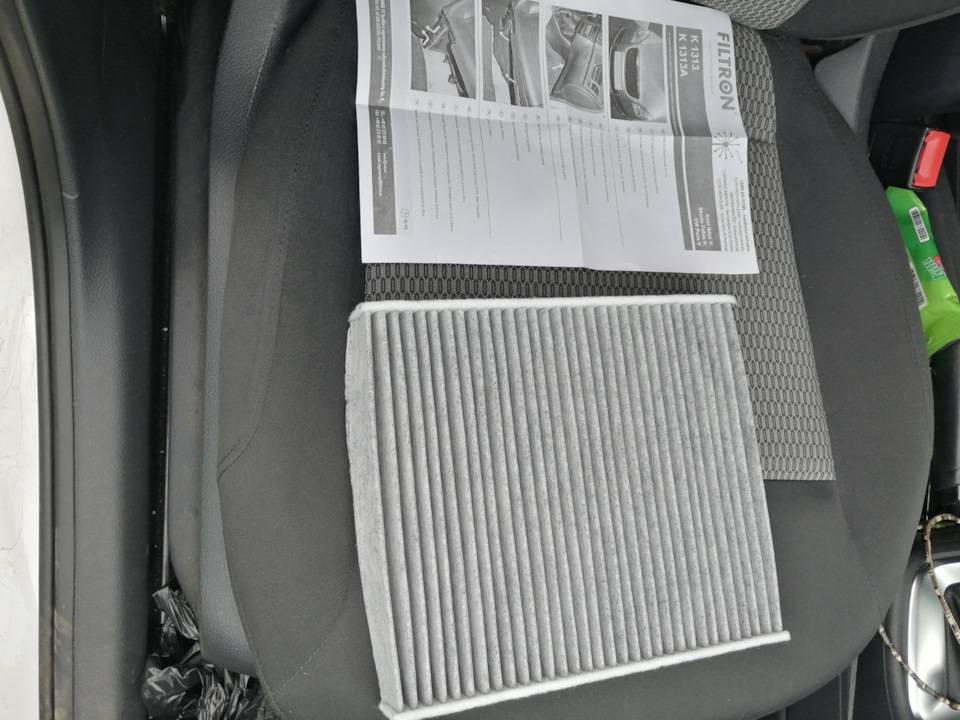 Правильная замена воздушного фильтра на фольксваген поло седан