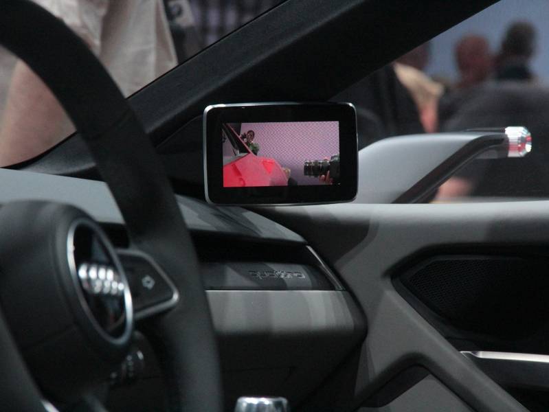 Камеры вместо зеркал заднего вида в грузовиках. как работает система mirrorcam? | trans.info