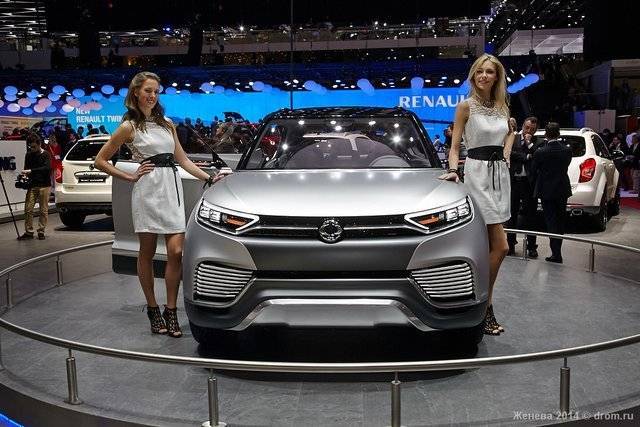 Русский размер: лимузин aurus стал сенсацией женевского автосалона | статьи | известия