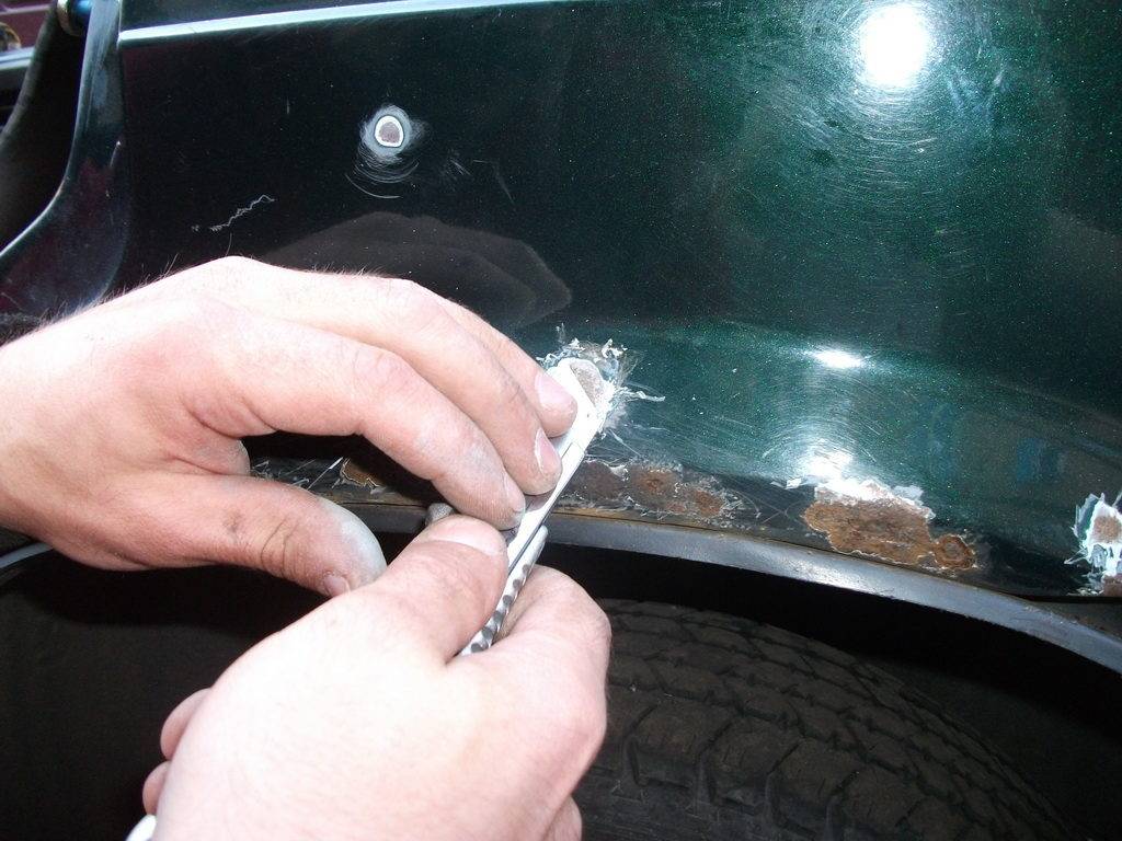 Как убрать ржавчину с кузова автомобиля своими руками: что делать, чем обработать и зачистить | tuningkod