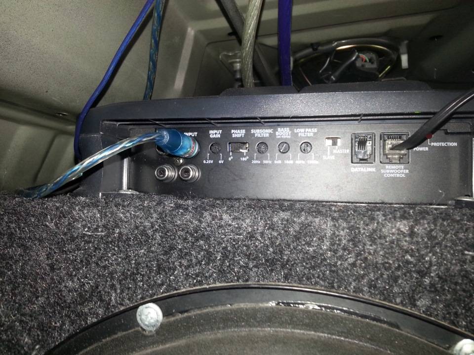 Настройка звука музыки в машине: различаем полутона без камертона