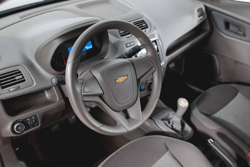 Chevrolet cobalt: обзор, описание, видео, плюсы, минусы