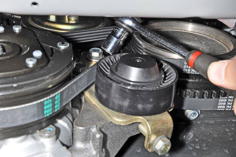 Регулировка натяжения ремня привода насоса автомобиля ваз 2123, проверка двигателя на автомобиле после ремонта, описание и технические характеристики автомобиля ваз-2023, обслуживание и ремонт, сборка