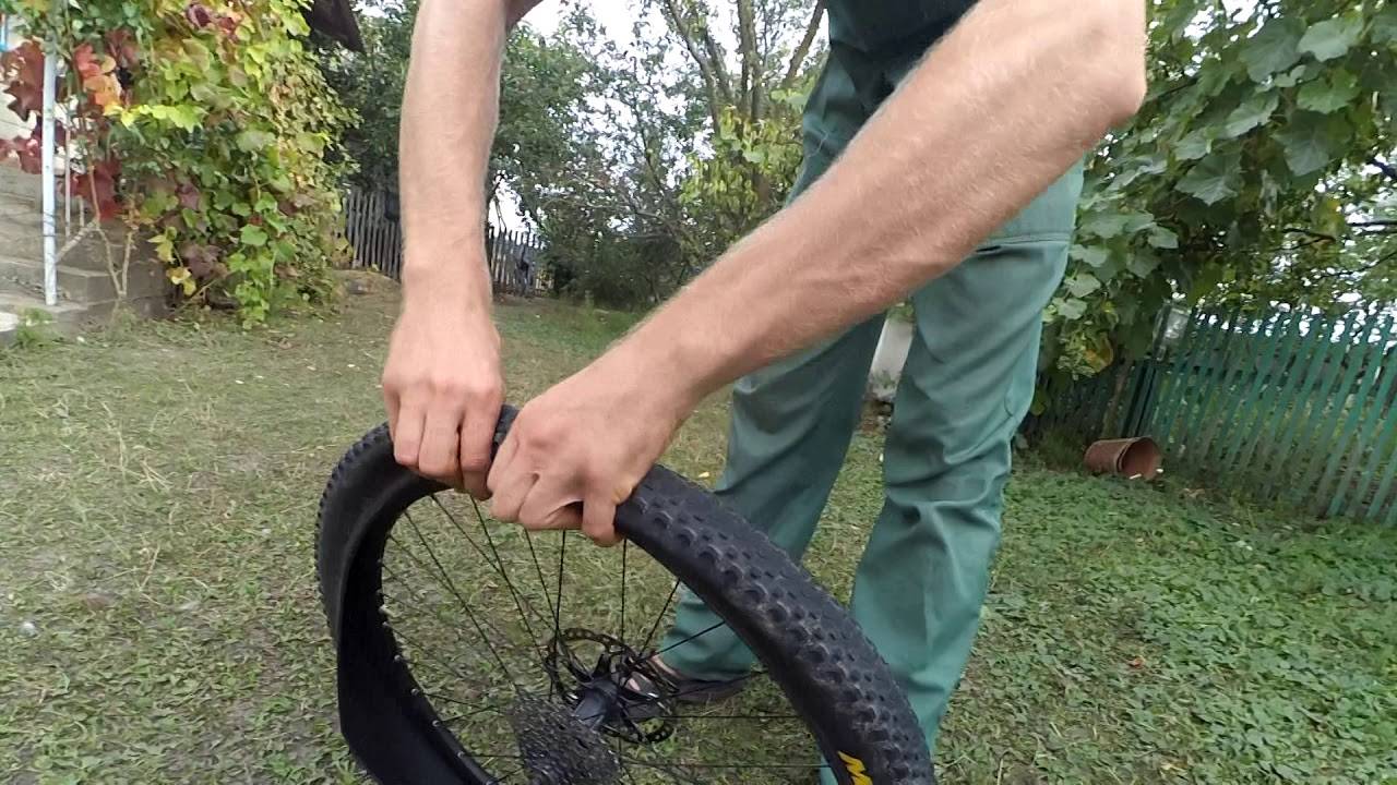Как накачать колеса велосипеда ручным насосом