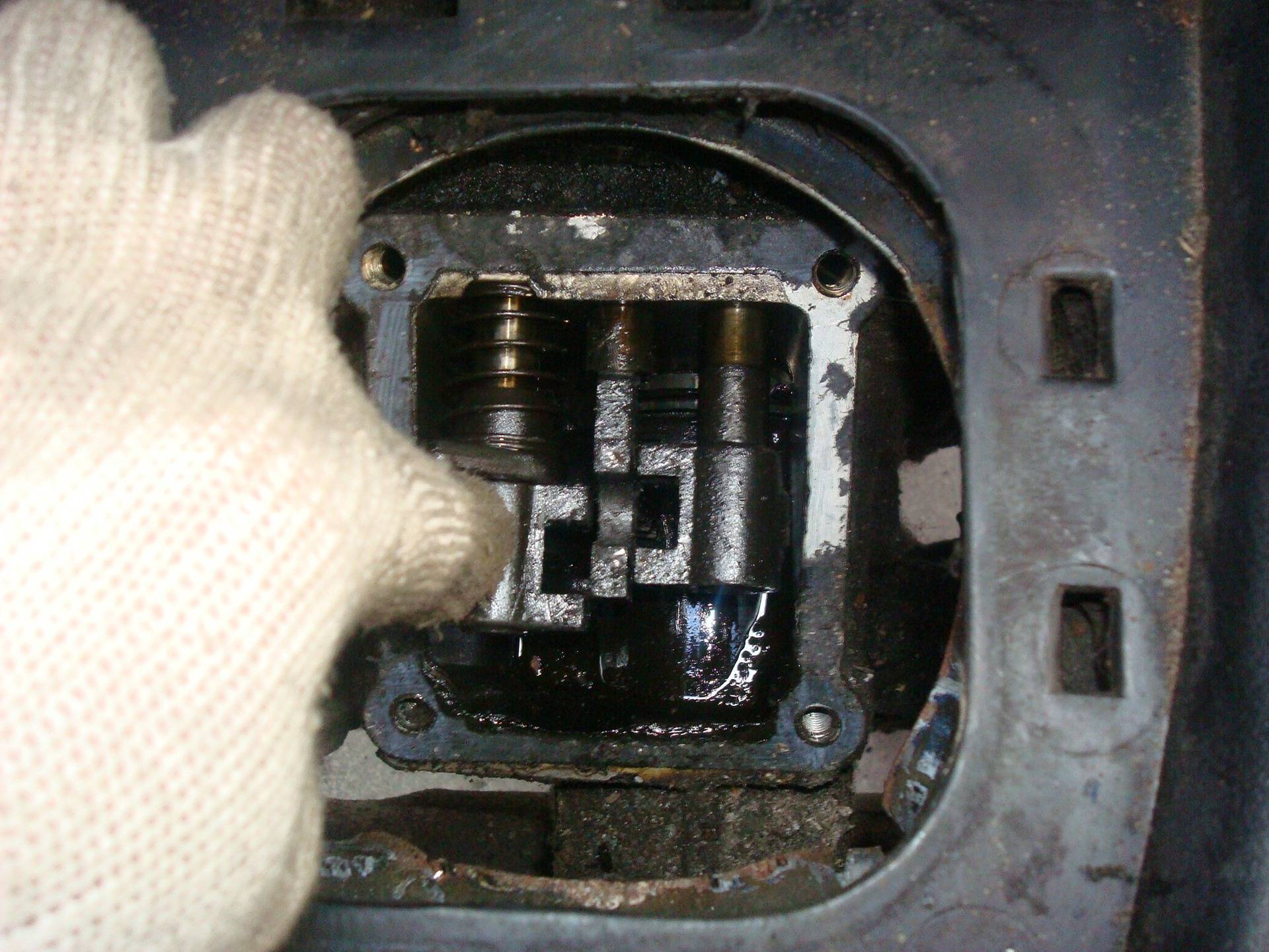 Рычаг переключения передач: устройство, неисправности и особенности ремонта.