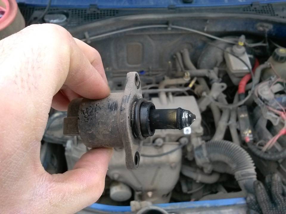 Причины стука клапанов на холодном двигателе и как их устранить