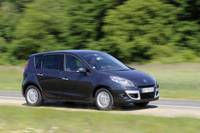Renault megane scenic : первый компактвэн - автоцентр.ua