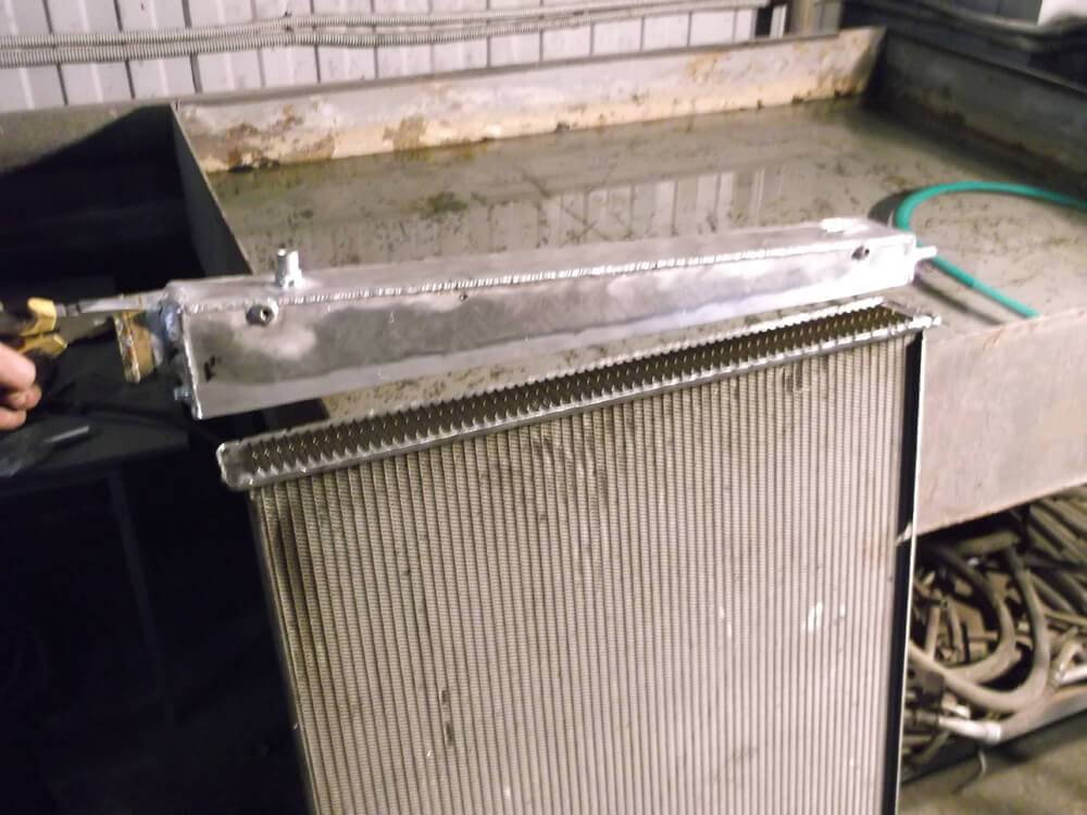 Самостоятельный ремонт и замена радиатора кондиционера