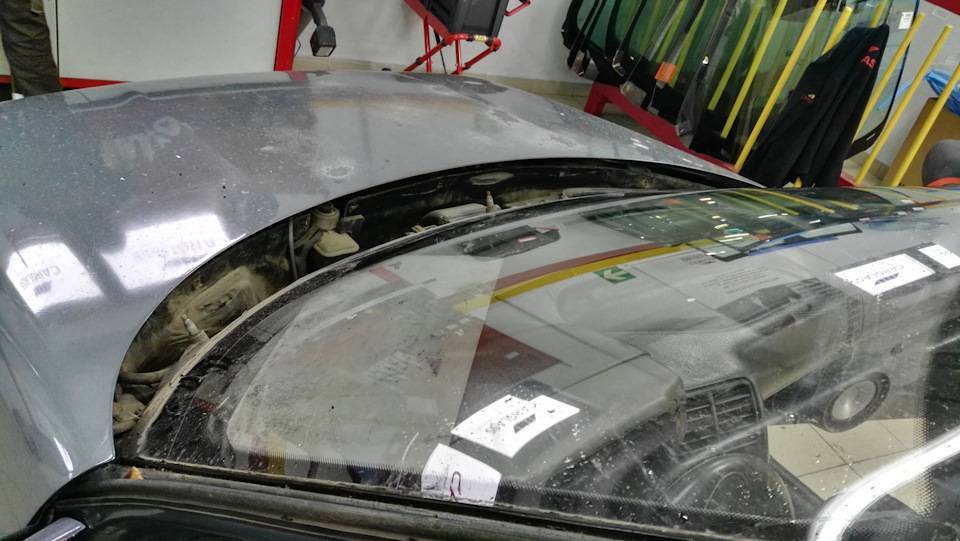 Как заменить лобовое стекло в автомобиле ваз 2110