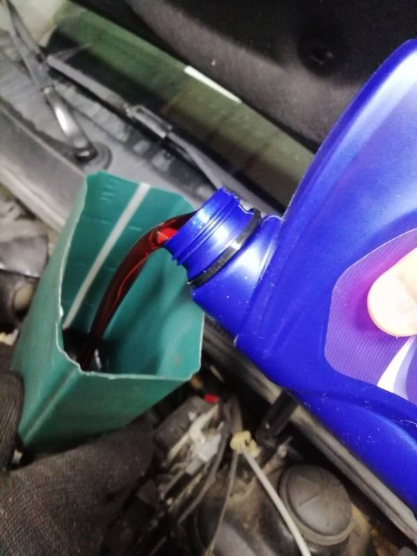 Как менять масло в двигателе рено логан