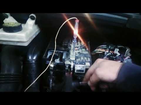 Как снять и заменить аккумулятор на peugeot 308 – пошаговая инструкция