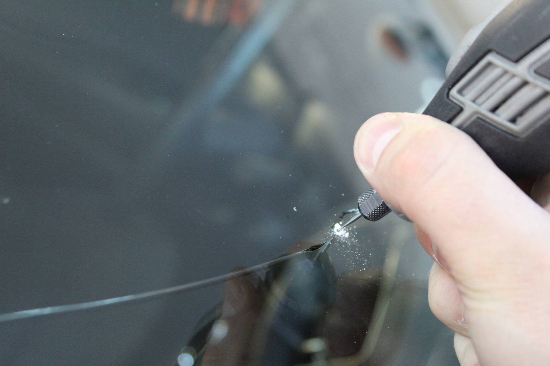 Стекла автомобиля. дефекты, ремонт, восстановление и замена лобовых стекол