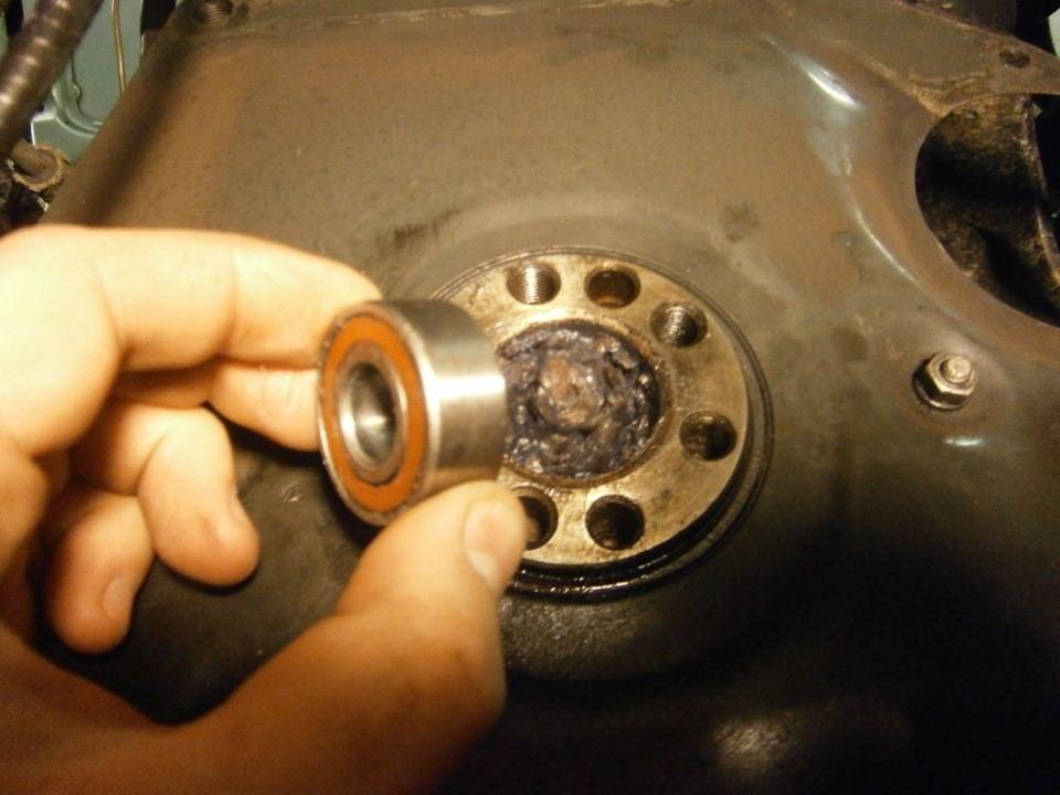 Как снять коленвал не снимая двигатель